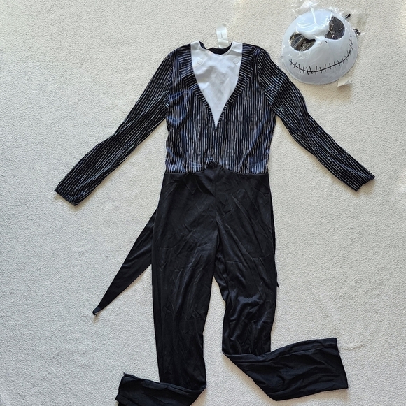 New Disney Nightmare Before Christmas Jack Skellington Halloween costume, Size L - Picture 3 of 6